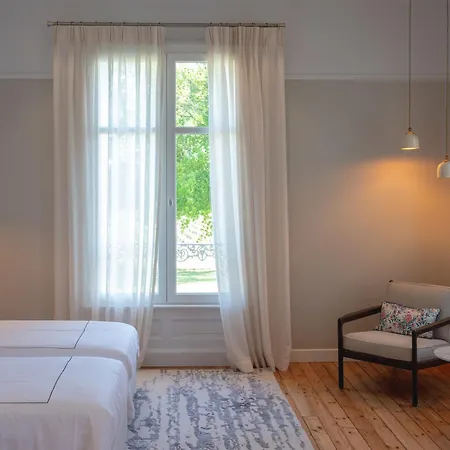 Du Chateau Grand Corbin Отель типа 