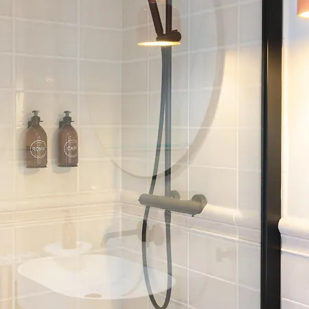 Du Chateau Grand Corbin